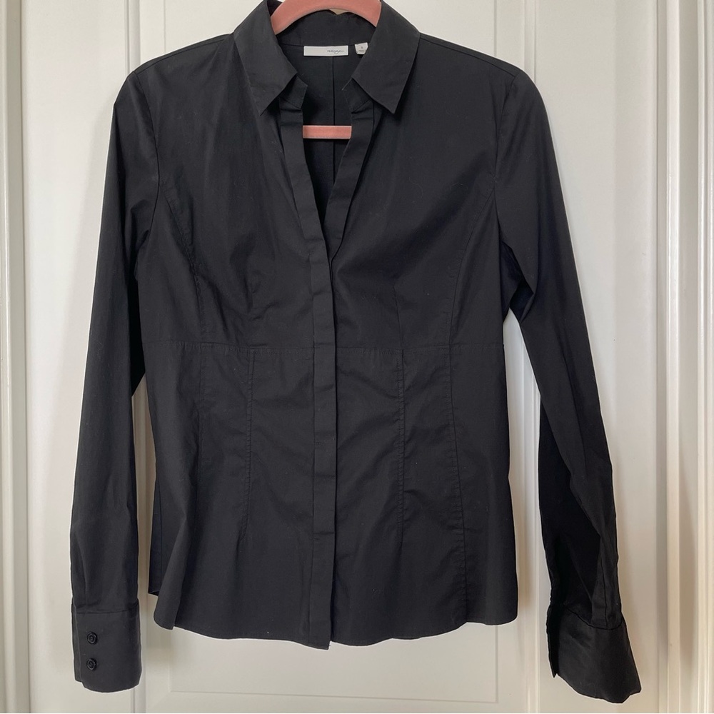 Halogen long sleeve button down shirt Size Small Black